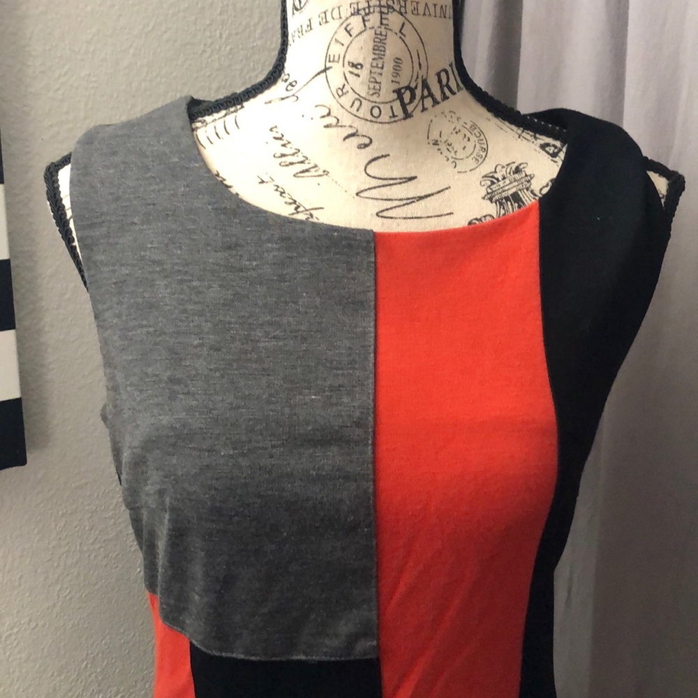 Form Fitting Zip Up Color Block Pattern Dress - image 2